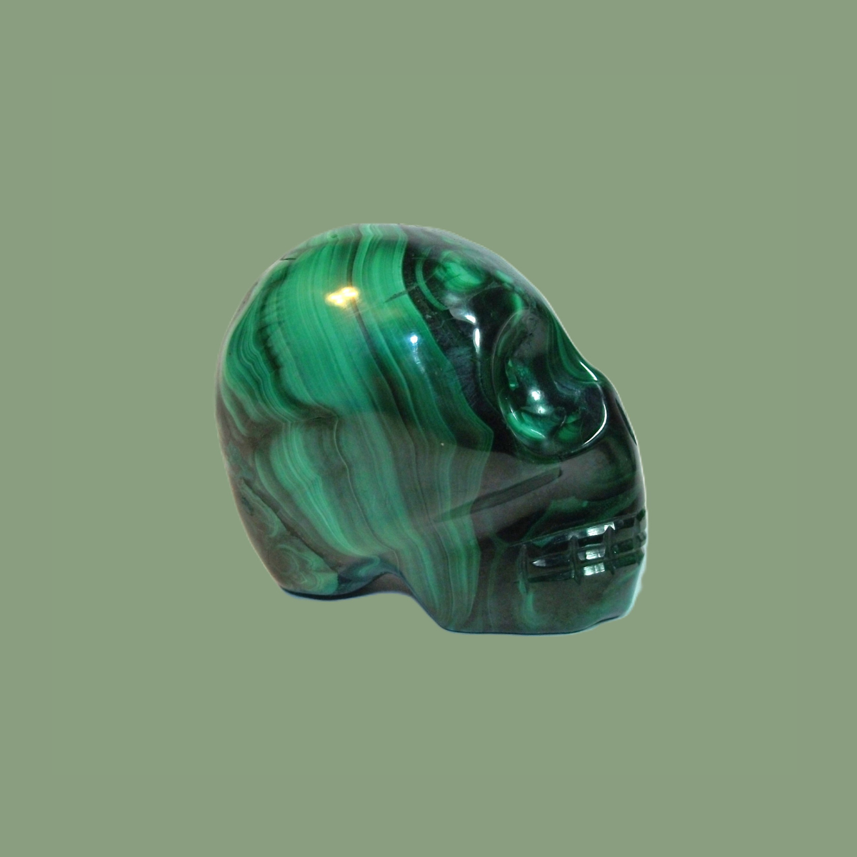 Crâne en malachite naturelle