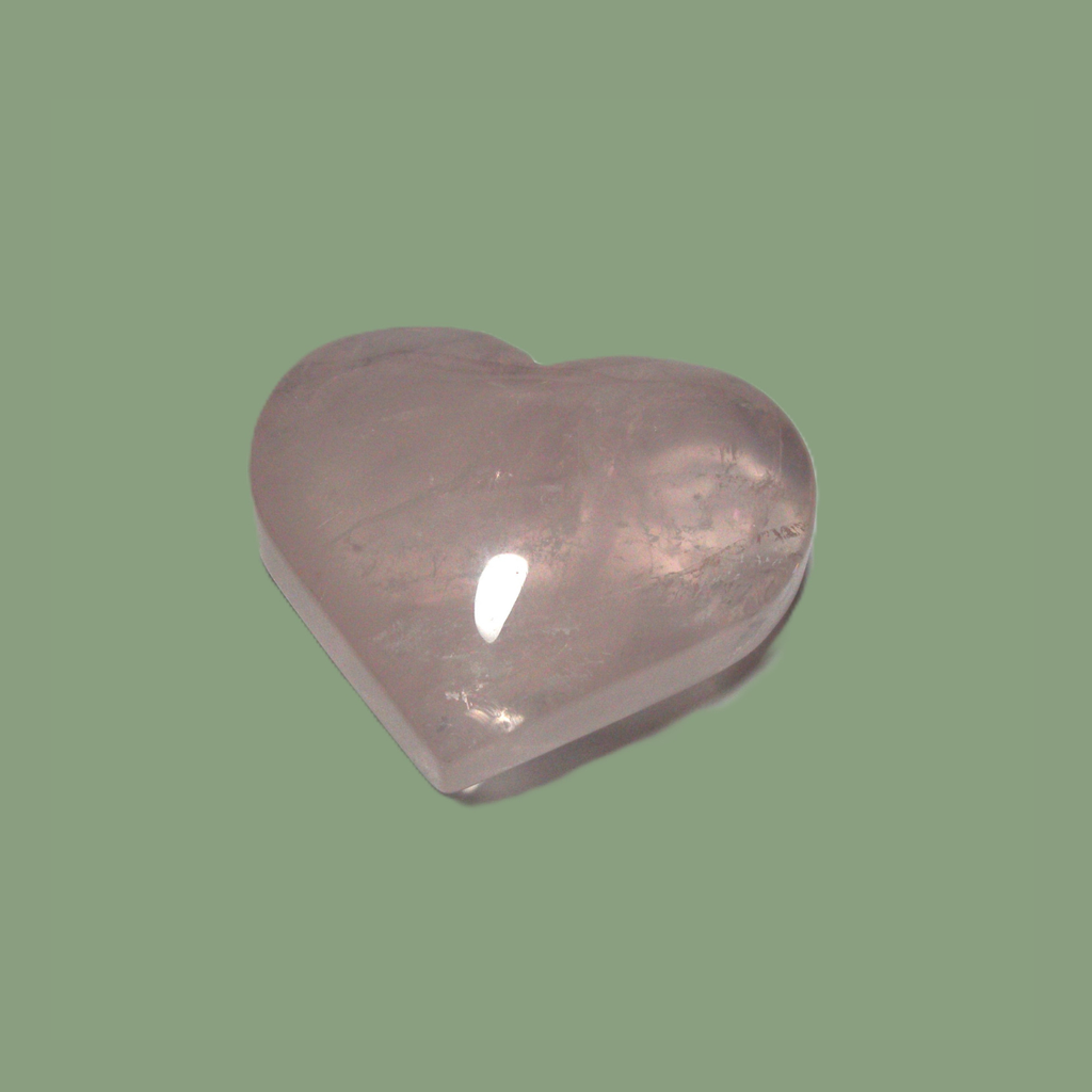 Galet Cœur en Quartz Rose du Brésil