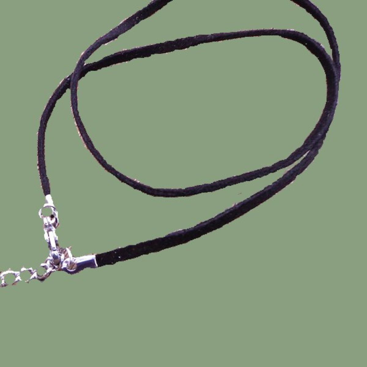 Collier cordon noir en simili cuir