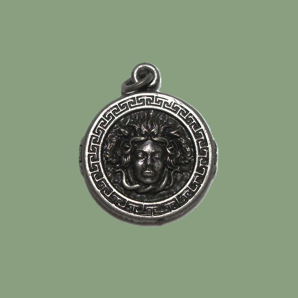 Pendentif Méduse Grecque Argenté