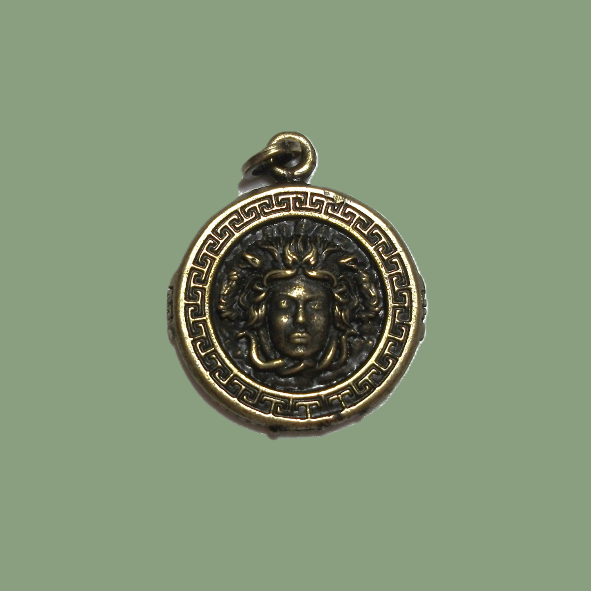 Pendentif Méduse Grecque
